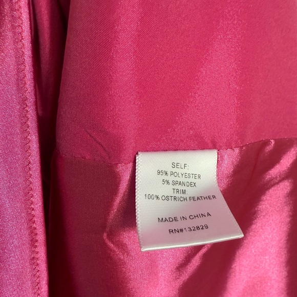 NWT Revolve More To Come Cierra Strapless Feather Wrap Dress in Hot Pink - Picture 11 of 12